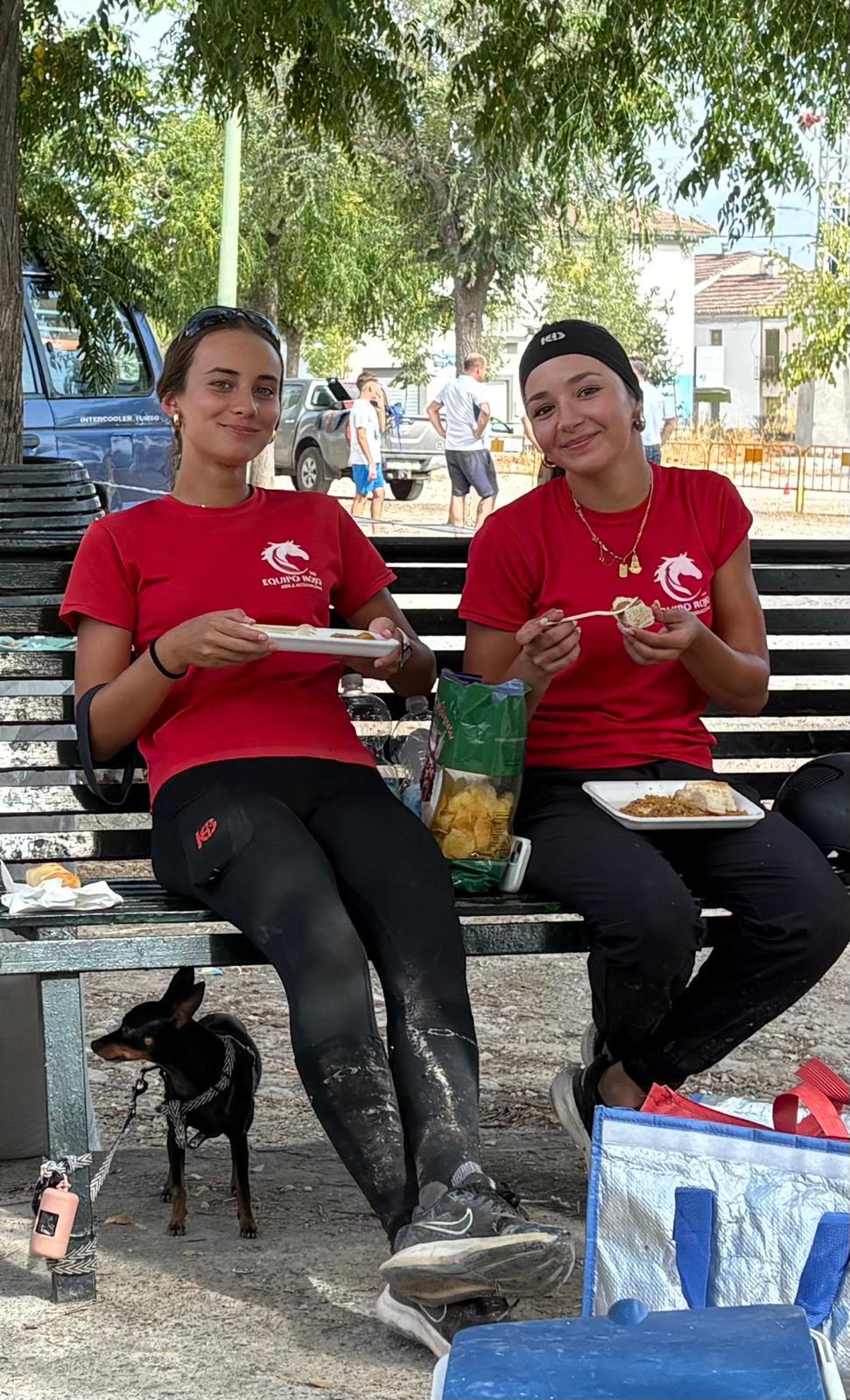Raid de Zujaira 2026: calor, equipo y un beso al cielo · Fotografía de carrera 14